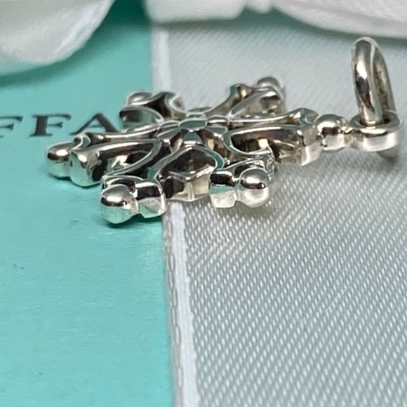 Vintage Tiffany & Co .925 Silver Snowflake Charm rare retired w/ box - Picture 4 of 7